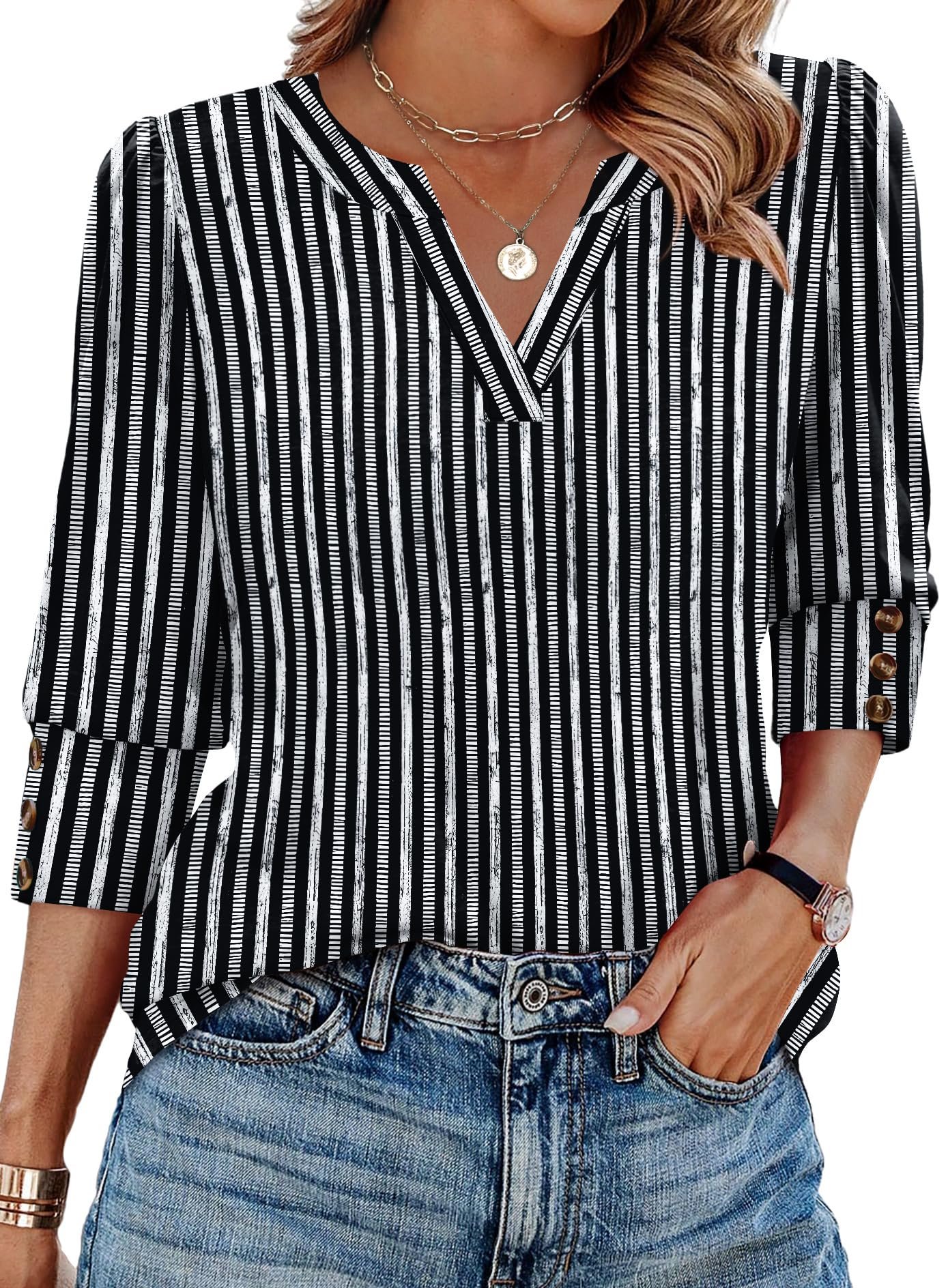 WIHOLL Three-Quarter-Sleeve V-Neck Top